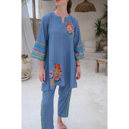 Roza Pret Blue Floral Positano Kurti