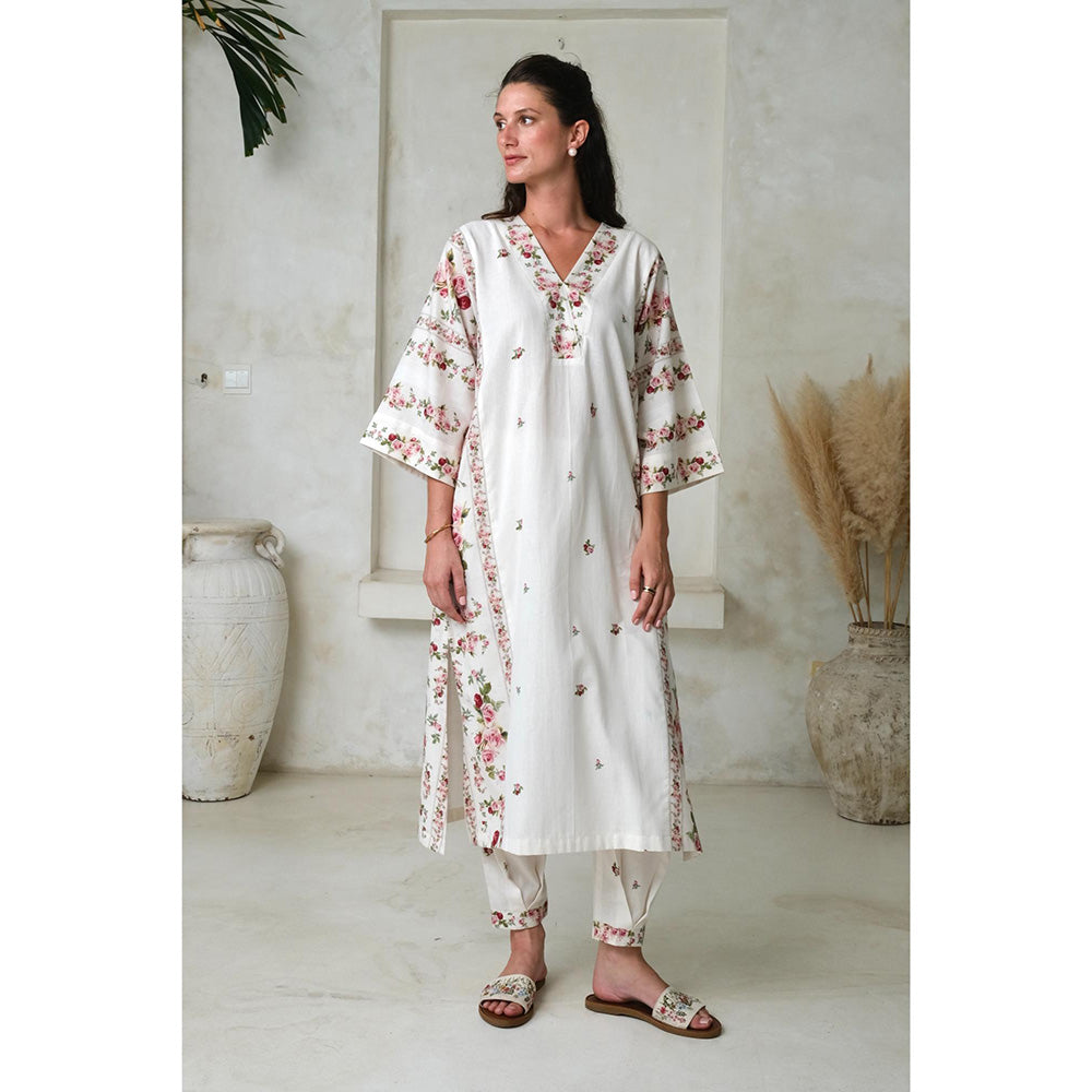 Roza Pret White Floral Rose Noir Phiran Kurta with Salwar (Set of 2)