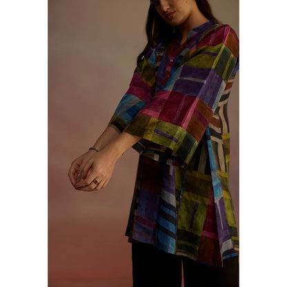 Roza Multi-Color Attico Boxy Geometric Printed Kurti