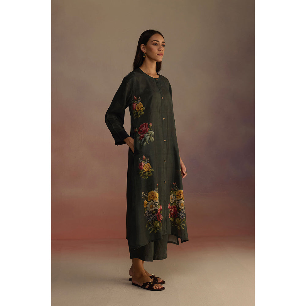 Roza Green Gladioly Floral Printed Kurta with Pant (Set of 2)