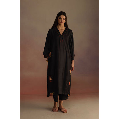 Roza Black Bergamot Floral Printed Kurta with Pant (Set of 2)