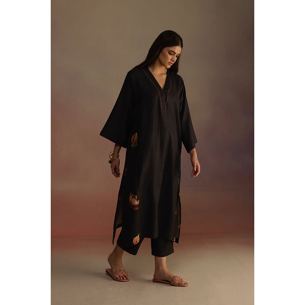 Roza Black Bergamot Floral Printed Kurta with Pant (Set of 2)