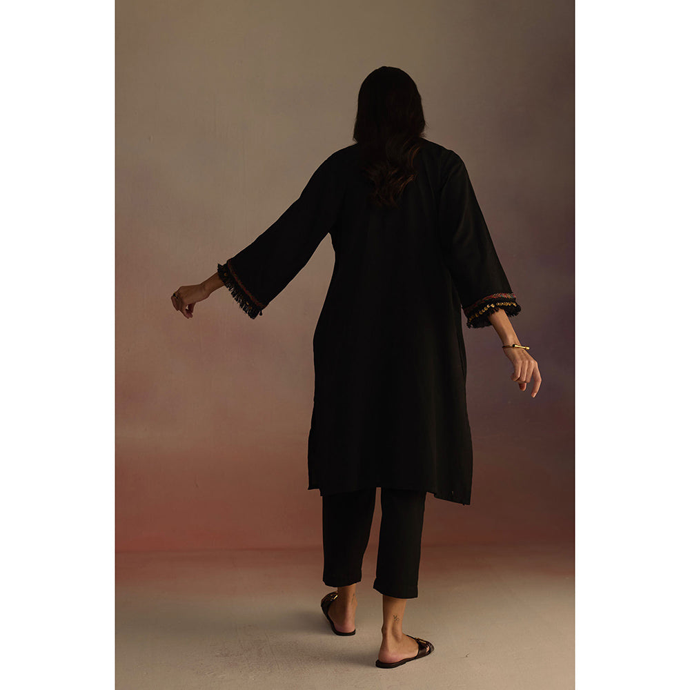 Roza Black Neroli Embroidered Kurta with Pant (Set of 2)