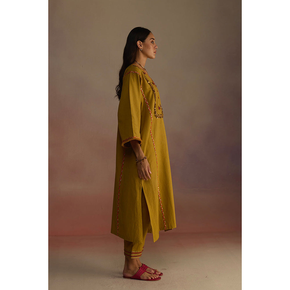 Roza Mustard Amber Embroidered Kurta with Pant (Set of 2)