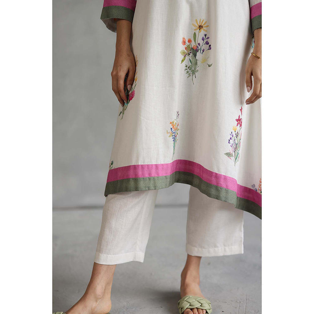 Roza Blossom Cream Kurta with Pant (Set of 2)