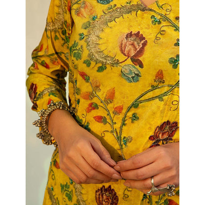 Roze Sehrish Velvet Kurta