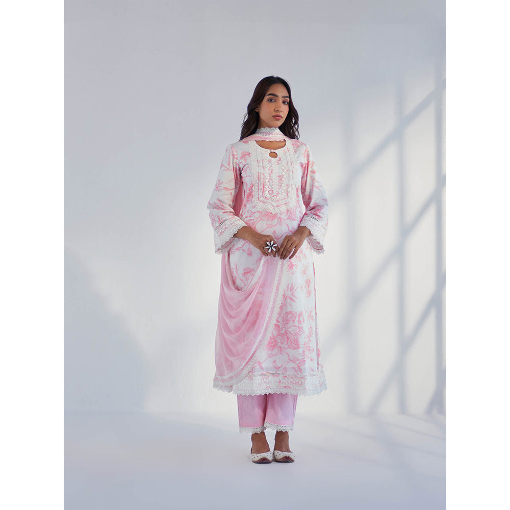 Roze Raya Pink Kurta with Pant & Dupatta (Set of 3)