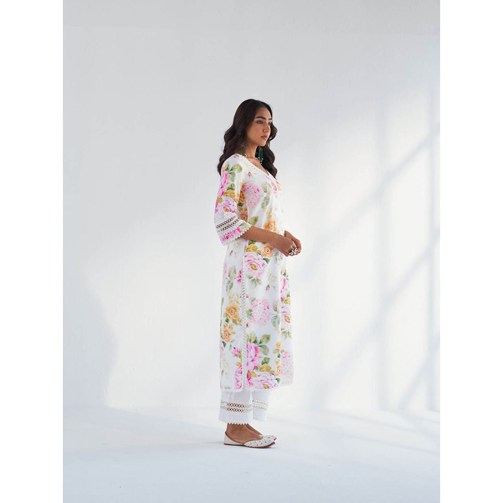 Roze Riha Kurta with Pant & Dupatta (Set of 3)