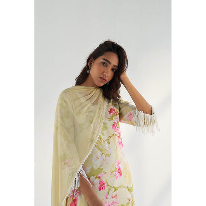 Roze Mahnoor Kurta with Pant & Dupatta (Set of 3)