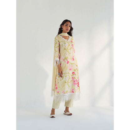 Roze Mahnoor Kurta with Pant & Dupatta (Set of 3)