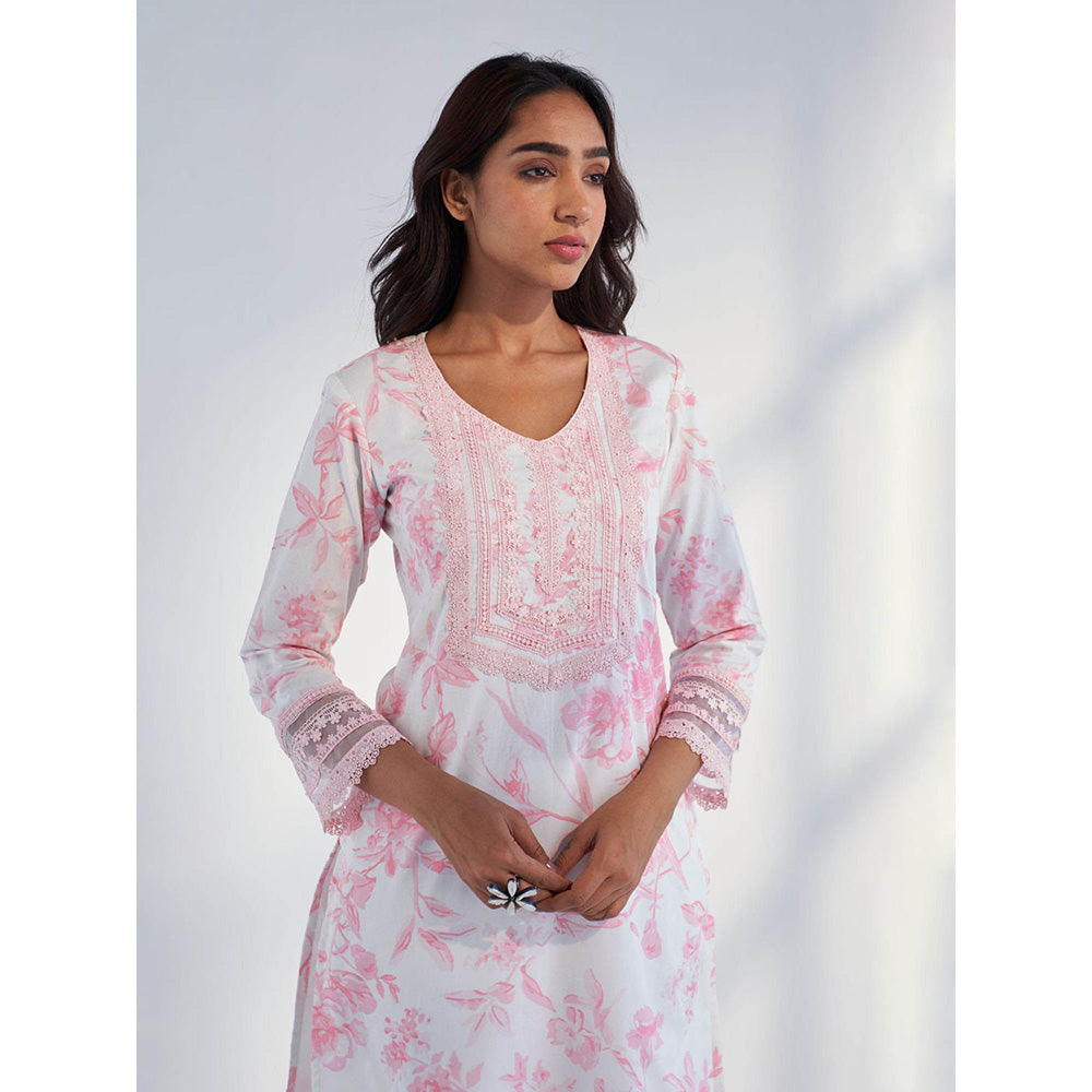 Roze Nyla Pink Kurta with Pant & Dupatta (Set of 3)