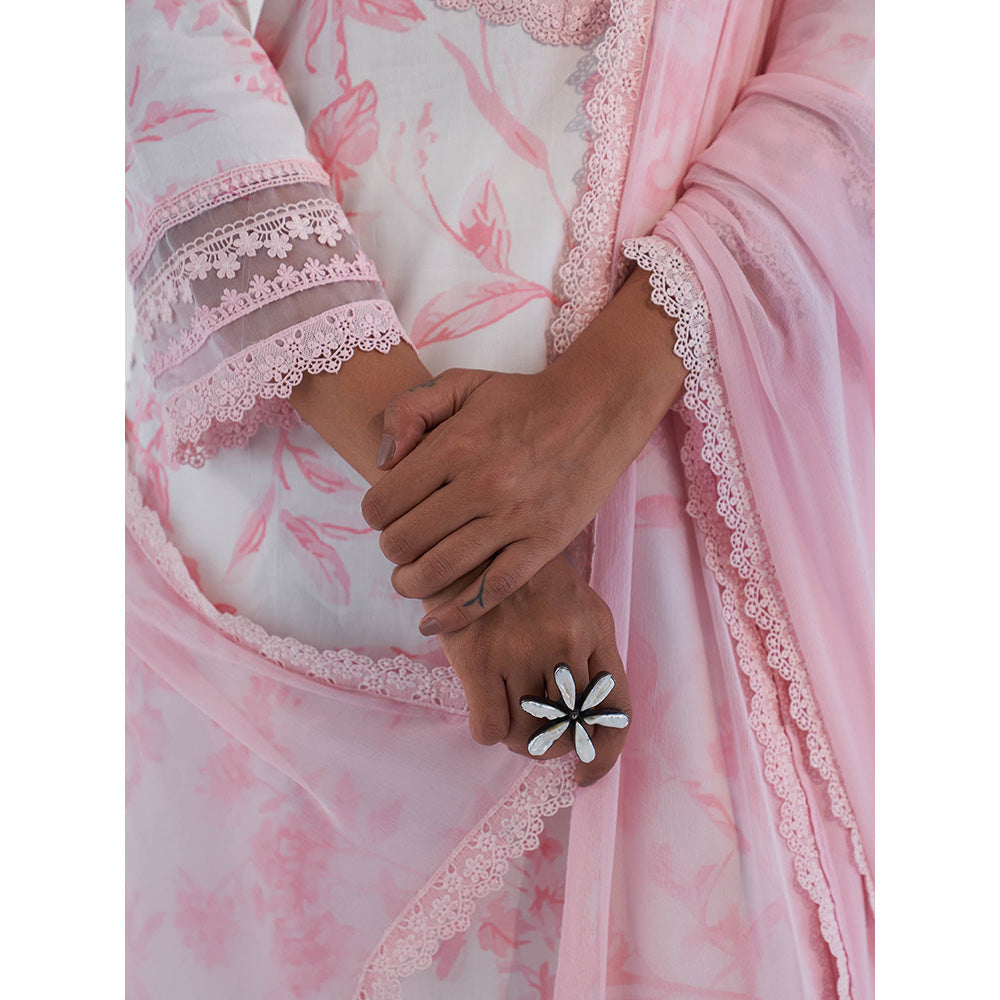 Roze Nyla Pink Kurta with Pant & Dupatta (Set of 3)