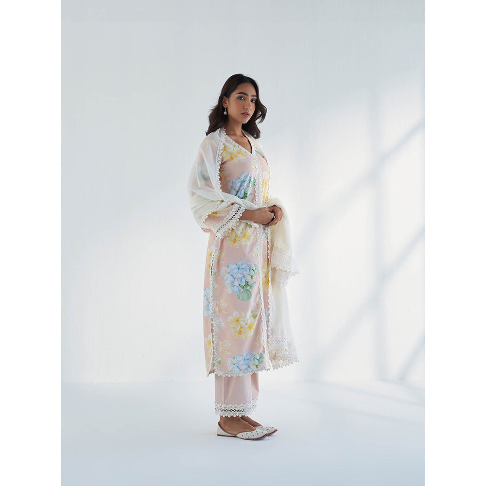 Roze Arfa Kurta with Pant & Dupatta (Set of 3)