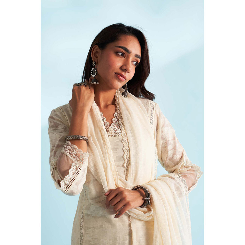 Roze Zaira Off White Dupatta
