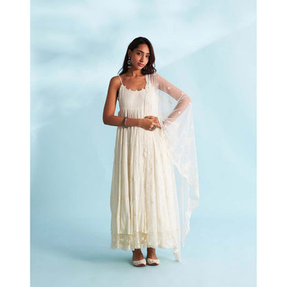 Roze Zoha Ivory Anarkali Kurta with Pant and Dupatta (Set of 3)