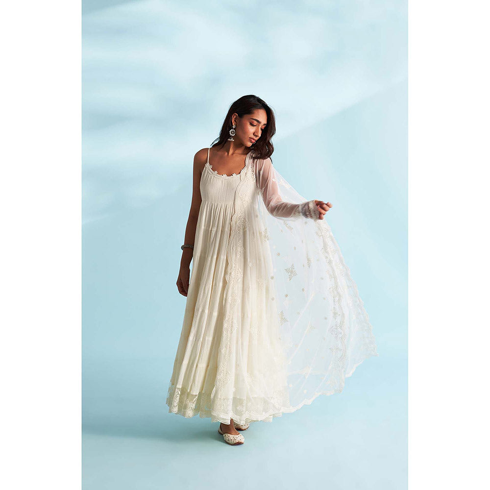 Roze Zoha Ivory Anarkali Kurta with Pant and Dupatta (Set of 3)