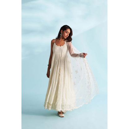 Roze Zoha Ivory Anarkali Kurta with Pant and Dupatta (Set of 3)