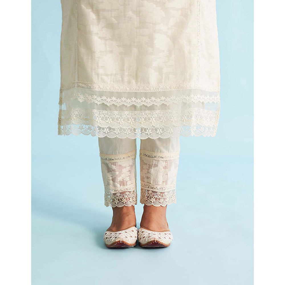 Roze Zaira Off White Pant