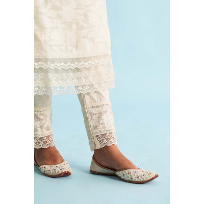 Roze Zaira Off White Pant