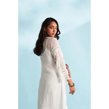 Roze Naira White Kurta
