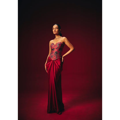 Roze Zyra Red Solid Maxi Skirt