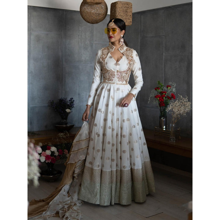 Rozina An Off White Anarkali With A Koti And A Ruffled Dupatta (Set Of 3)