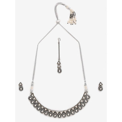 RUBY RAANG STUDIO Dusk Dew Silver Platted Kundan Choker with Earrings and Maang Tikka