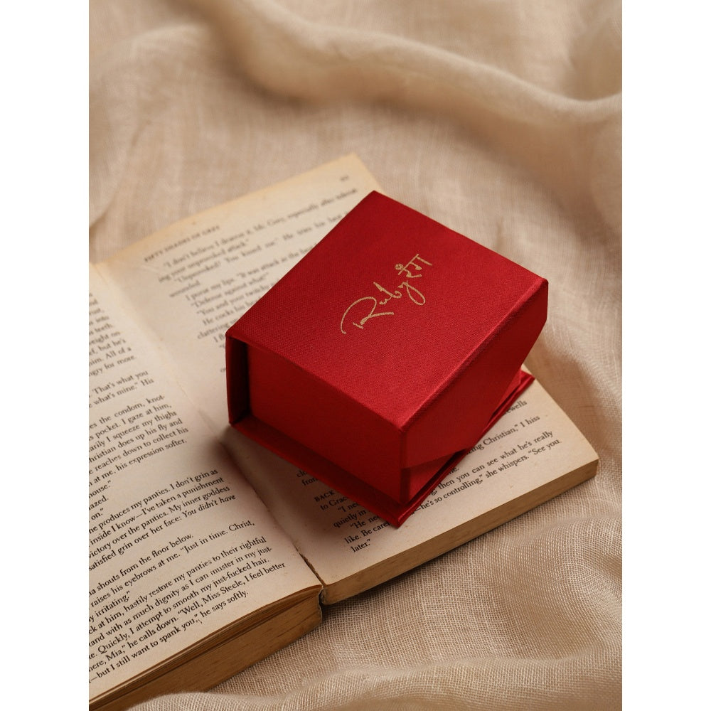 RUBY RAANG STUDIO Nai Fiza Rare Cut Kundan in Green Onyx Choker