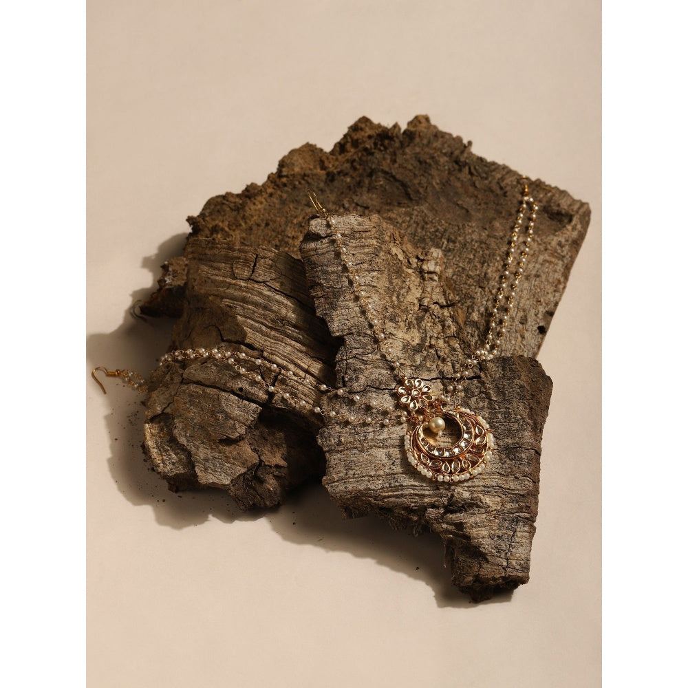 Ruby Raang Studio Gold Plated Kundan Mathapatti