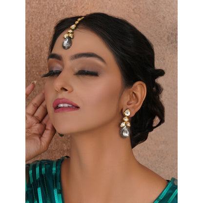Ruby Raang Studio Dual Tone Kundan Maang Tikka with Earrings