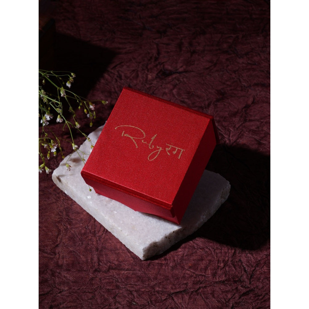 Ruby Raang Studio Kundan Round Maang Tikka with Studs