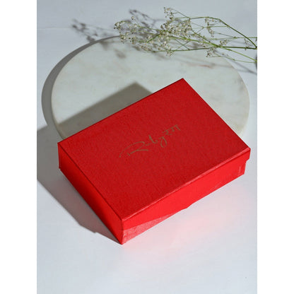 Ruby Raang Studio Patti Shaped Kundan And Round Diamond Necklace