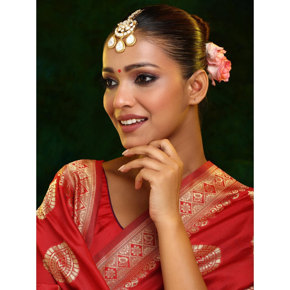 Ruby Raang Studio White Kundan Maangtikka