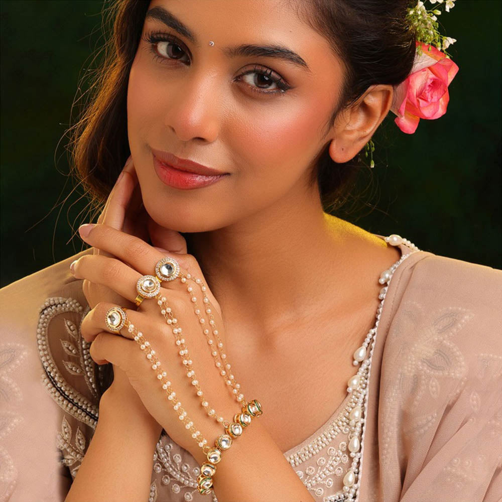 Ruby Raang Studio Noor-E-Pearl Haathphool