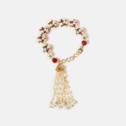 Ruby Raang Studio Royal Pearl Haathphool
