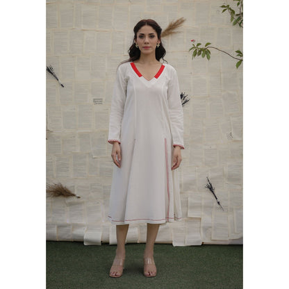 Ruhm White Rangrez Dress