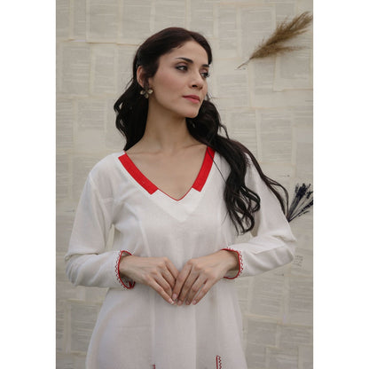 Ruhm White Rangrez Dress
