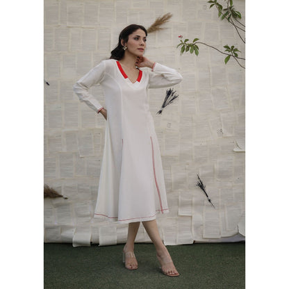 Ruhm White Rangrez Dress