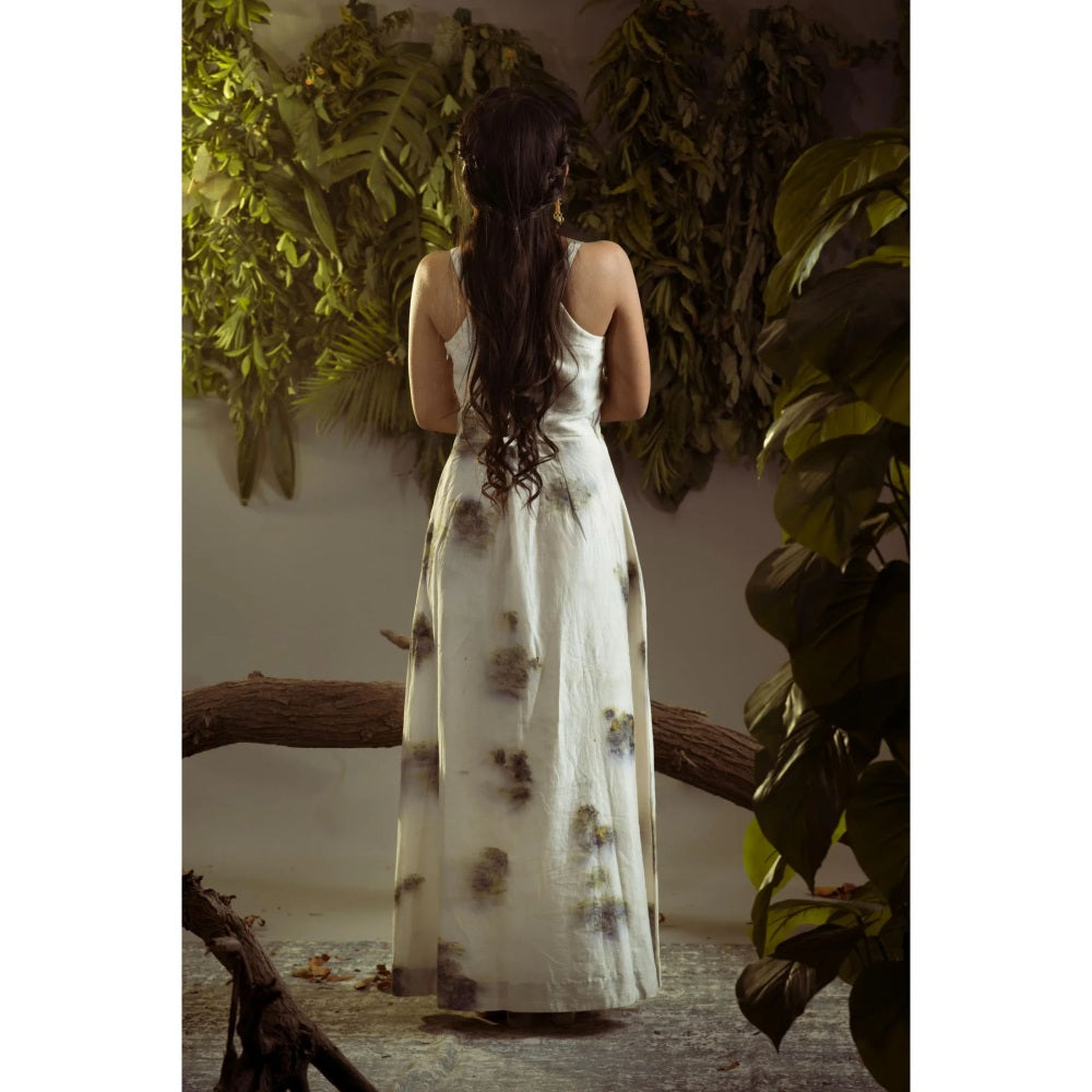 Ruhm Natural Roses: Pure Cotton Mul Sleeveless Dress