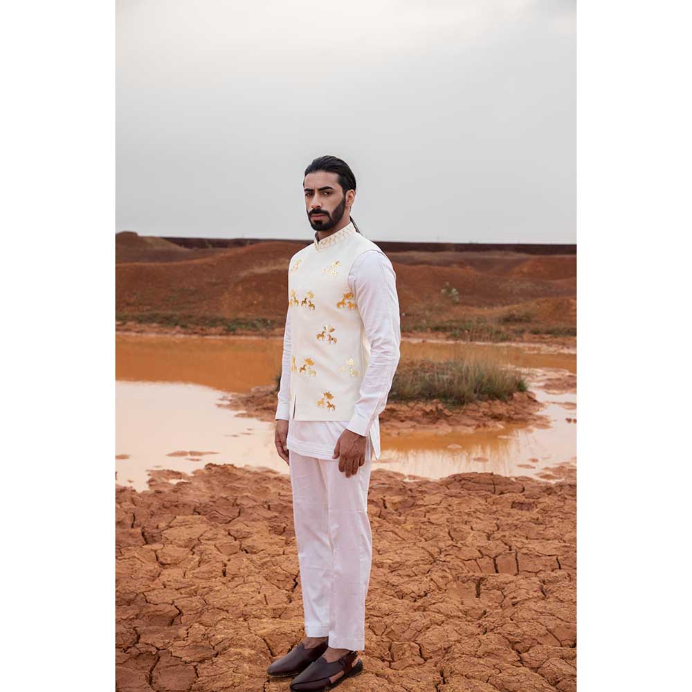 Runit Gupta Ivy Horse Lotus Bundi Jacket with Kurta and Pant (Set of 3)