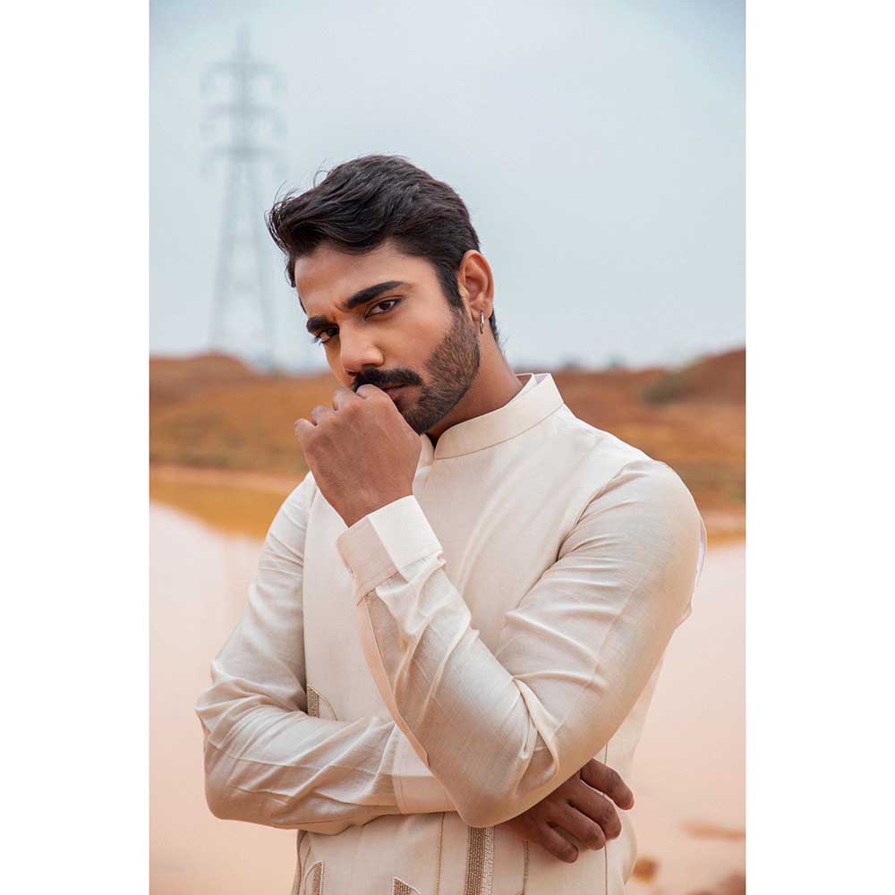 Runit Gupta Sand Abstract Bundi Jacket with Kurta and Pant (Set of 3)