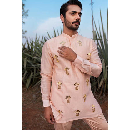 Runit Gupta Peach Palace Short Kurta with Pant (Set of 2)