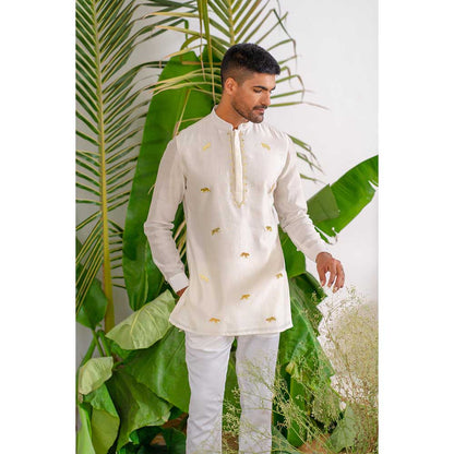 Runit Gupta Ivory Tiger Short Kurta with Pant (Set of 2)