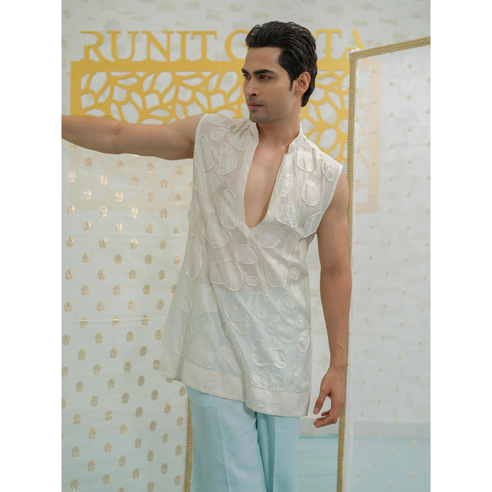 Runit Gupta Amoeba Sleeveless Short Kurta with Pyjama