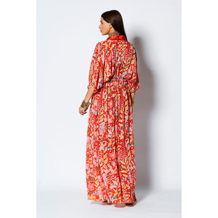 RV Pret Paprika Kaftan with Blooming Fresh Vibes Adorned At Neckline