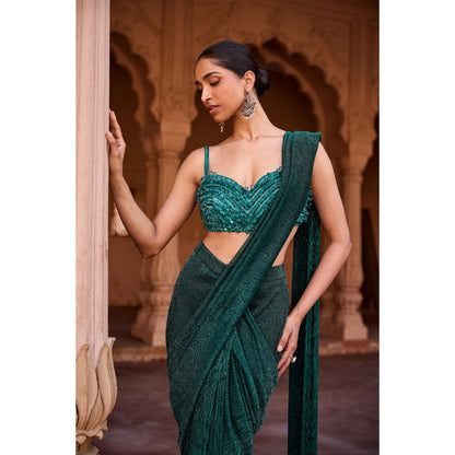 Saanjh by Lea Aazina Emerald Green Pre-Stitched Saree with Stitched Blouse