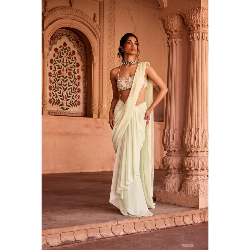 Saanjh by Lea Yasira Pastel Green Georgette Pre-Stitched Saree with Stitched Blouse