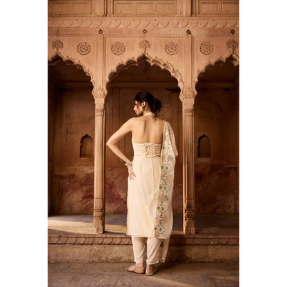 Saanjh by Lea Samriddhi Beige Embroidered Kurta with Pant and Dupatta