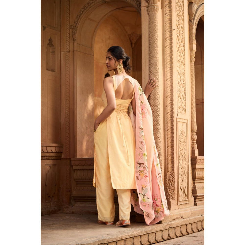 Saanjh by Lea Shahida Yellow and Blush Chanderi Kurta with Pant and Dupatta