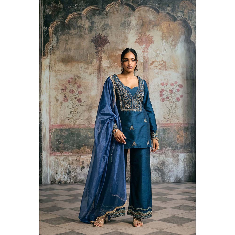 Saanjh by Lea Ambar Blue Hand-Embroidered Silk Kurti With Palazzo And Dupatta